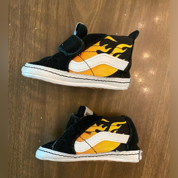 Vans Crib Shoe - Flames - Used Size 4 - Picture 1 of 6